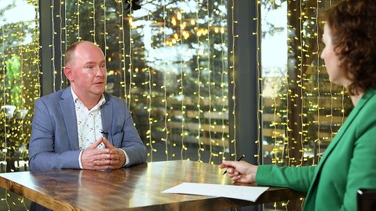 Pod Lupą - Bartosz Kuświk