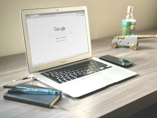 AI Mode w Google – co to jest i jak zmienia wyszukiwanie?