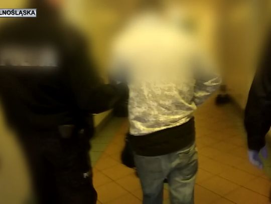 Areszt dla podejrzanego o zabójstwo i jego pomocnika
