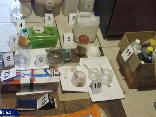 Czesi produkujący metamfetaminę zatrzymani przez CBŚP