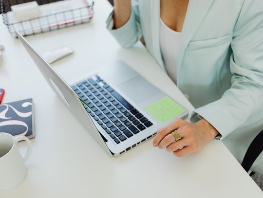 Internet światłowodowy – jak działa?
