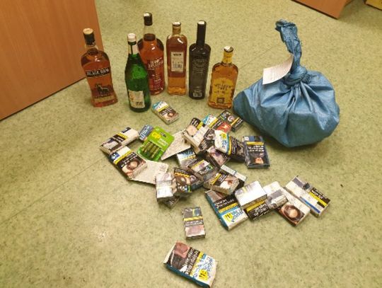 Kradli alkohol i papierosy - zostali zatrzymani