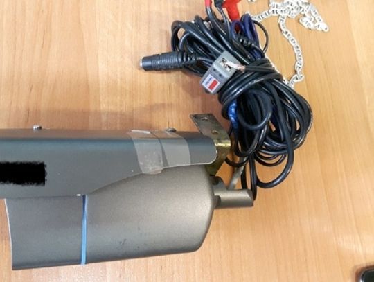 Okradali sklepy i mieszkania – policjanci zatrzymali włamywaczy
