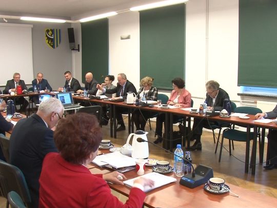 Oświata na sesji