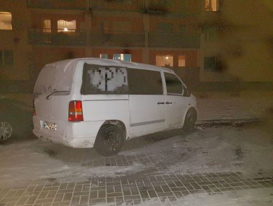 Policjanci odzyskali skradziony samochód