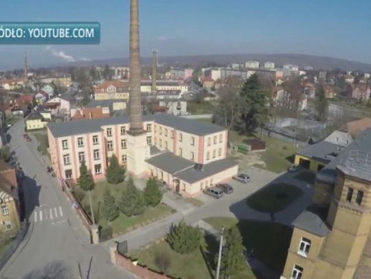 Promują szkoły filmami