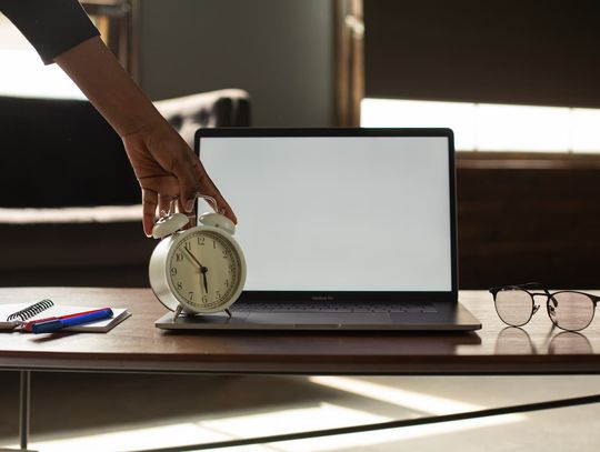 Skuteczne narzędzie do monitorowania aktywności pracowników - rejestrator czasu pracy