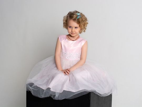 Sukienka na chrzest dla dziewczynki ? jak wybrać tę jedyną?