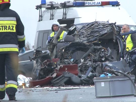 TRAGEDIA NA DZIAŁOSZYŃSKIEJ – 4 OSOBY NIE ŻYJĄ   