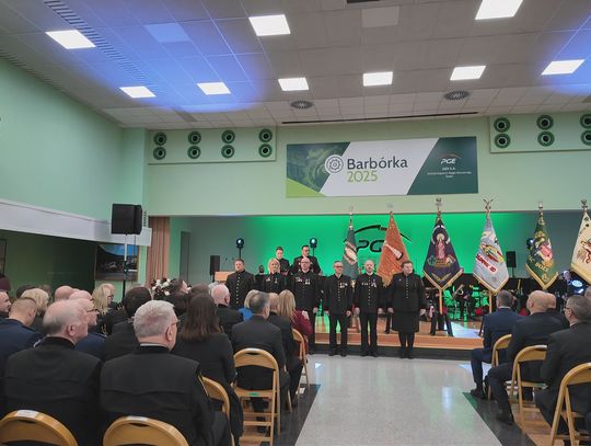 Transformacja, bezpieczeństwo i życzenia