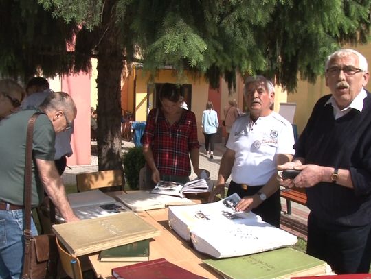 Uczniowie na grillu