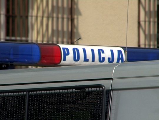 Użył kilkukrotnie cudzej karty płatniczej, teraz odpowie za kradzież z włamaniem
