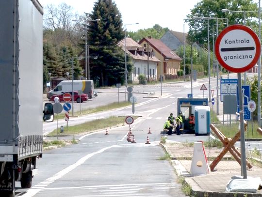 W Zawidowie przejście otwarte