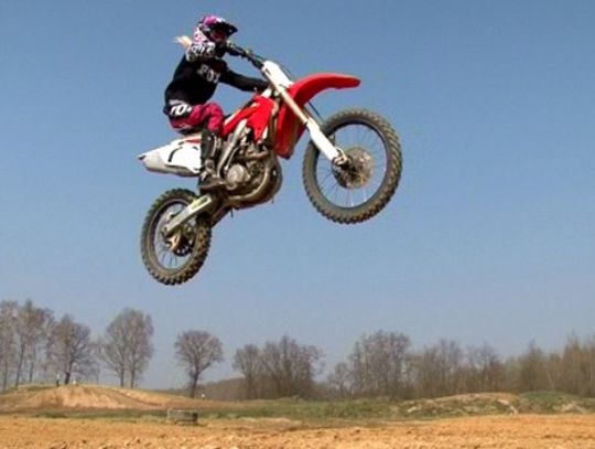Wiosenne zmagania na motocrossie 