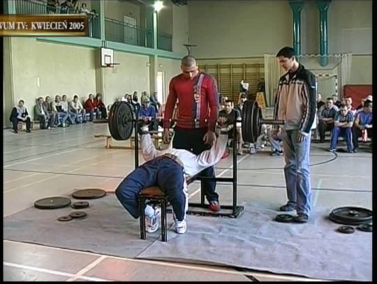 Z archiwum TV - IV mistrzostwa w wyciskaniu sztangi leżąc - kwiecień 2005