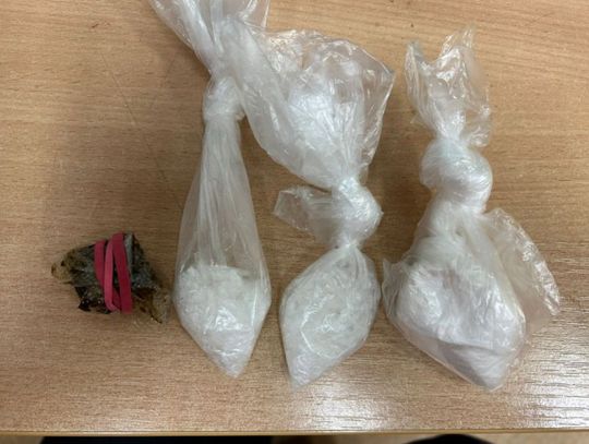 Zatrzymana z kokainą, metamfetaminą i haszyszem – 27-latce grozi długa odsiadka