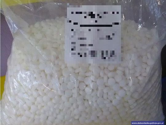 Zatrzymany z tabletkami wykorzystywanymi do produkcji narkotyków