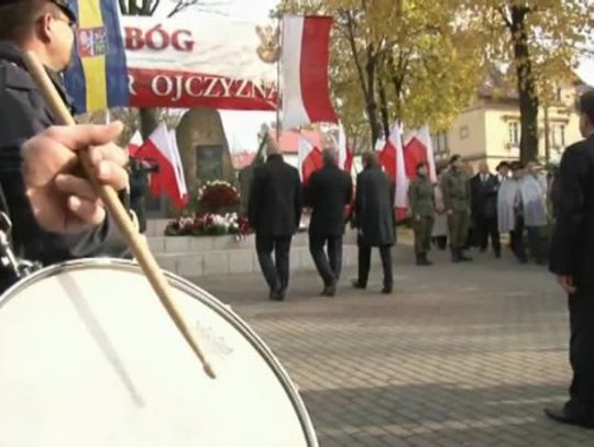 Złożyli wieńce i oddali hołd 