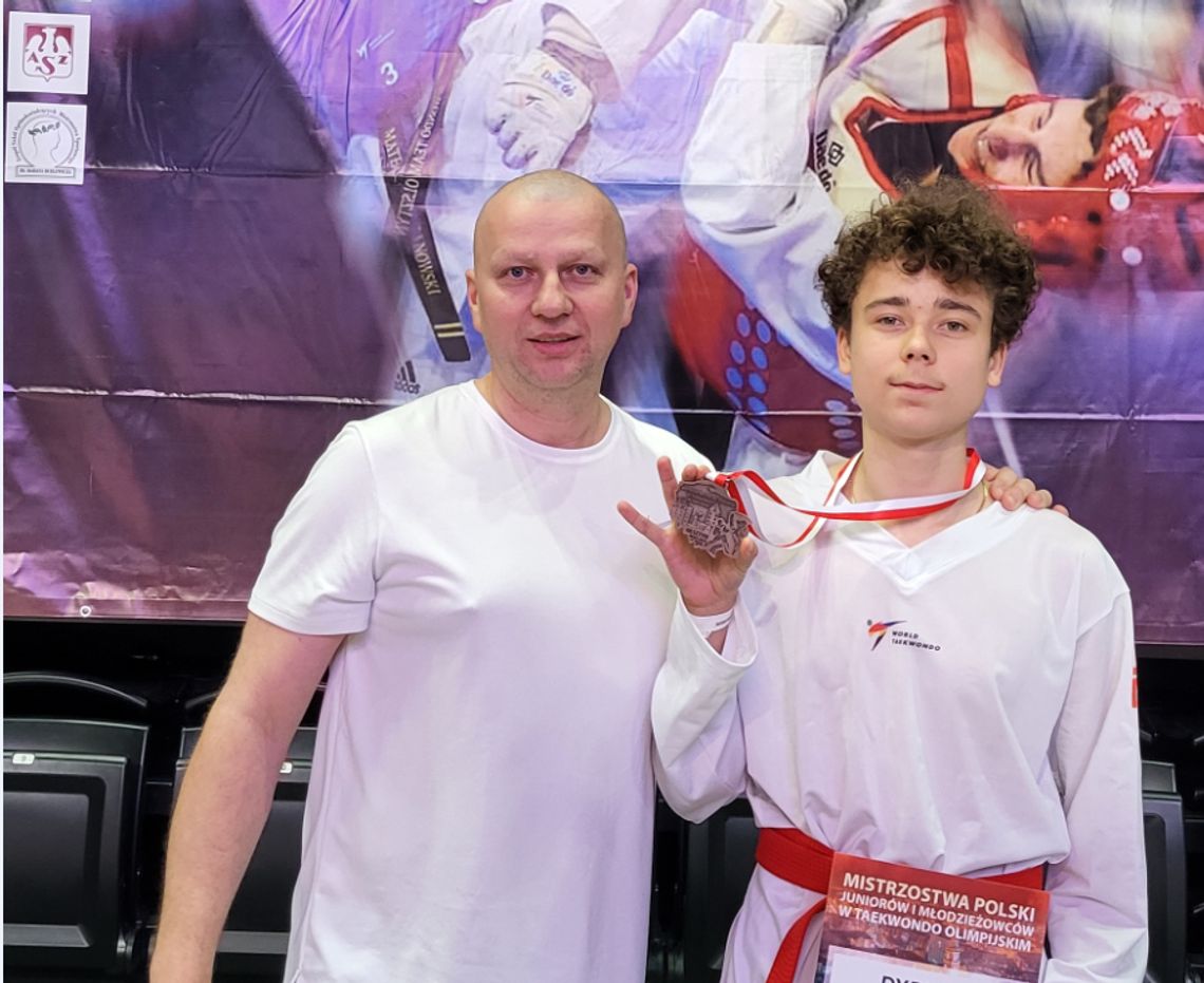Dwa brązowe medale dla Gromu Bogatynia na Mistrzostwach Polski w Taekwondo Olimpijskim! Dwa brązowe medale dla Gromu Bogatynia na Mistrzostwach Polski w Taekwondo Olimpijskim!