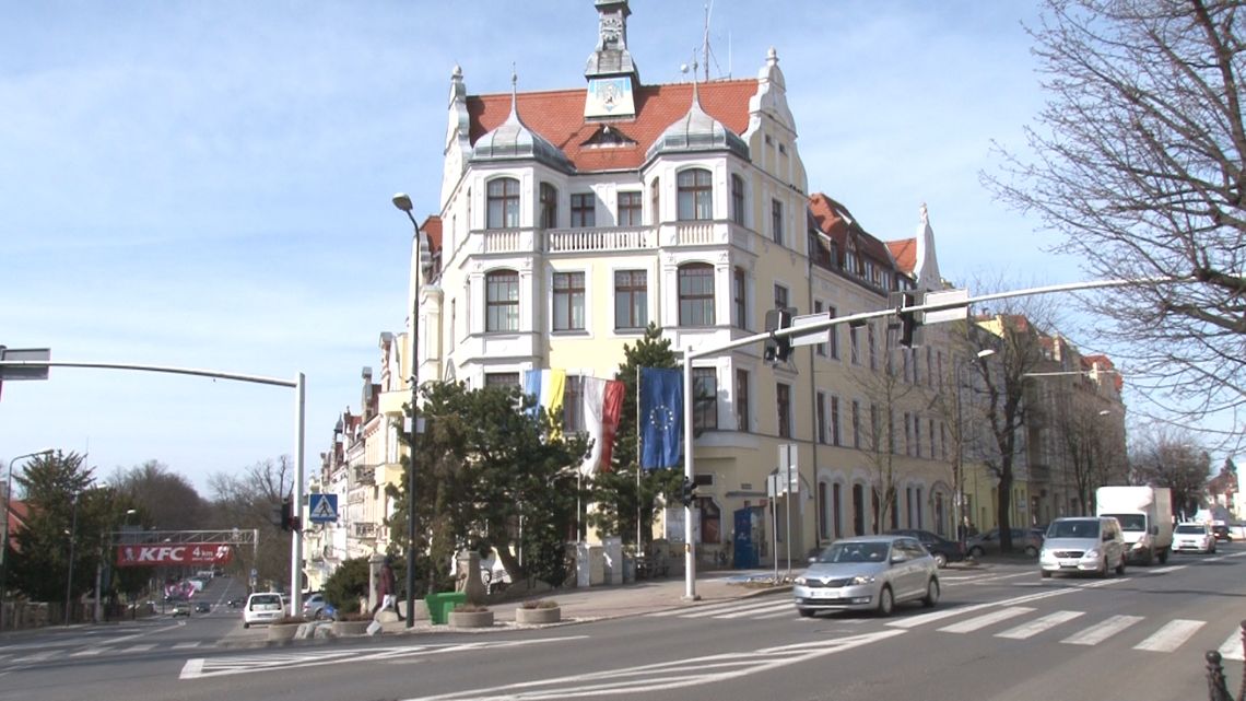 O sytuacji epidemicznej w Zgorzelcu mówi burmistrz Rafał Gronicz