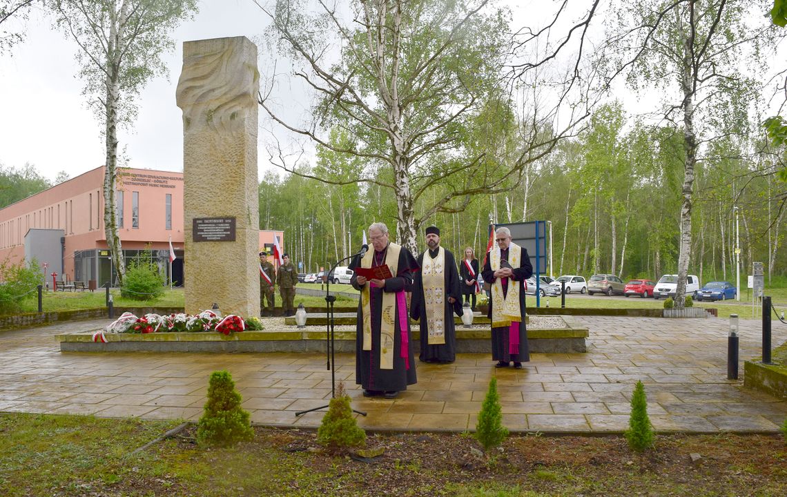 Obchody 76. rocznicy wyzwolenia obozu jenieckiego Stalag VIII A