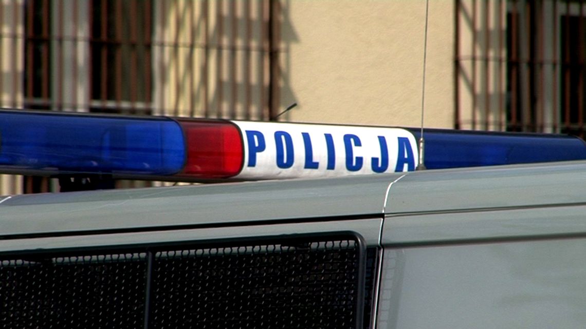 Policja poszukuje świadków brawurowej jazdy kierowcy Opla Vectry