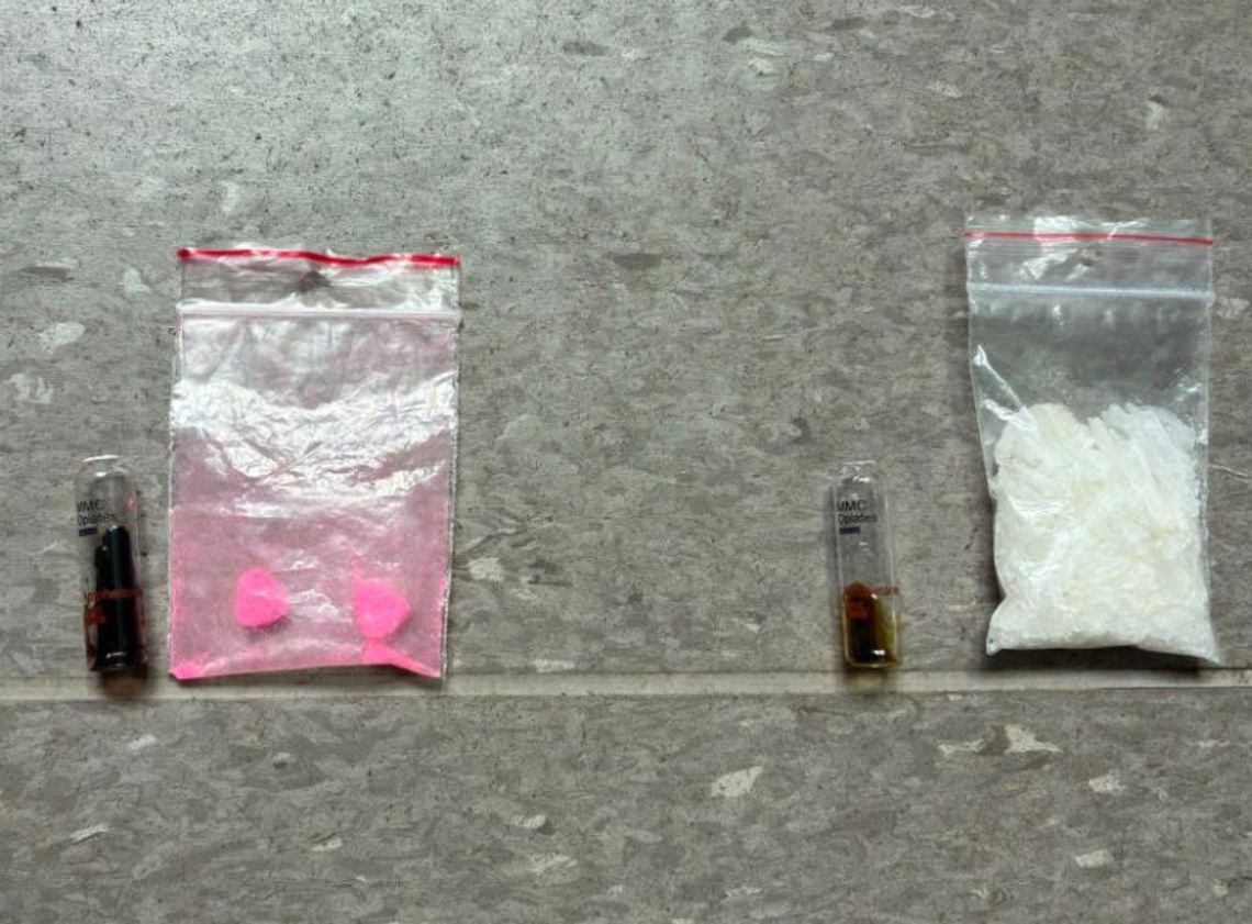 Ponad 100 działek metamfetaminy i tabletki MDMA. Policjanci z Bogatyni zatrzymali 53-latka