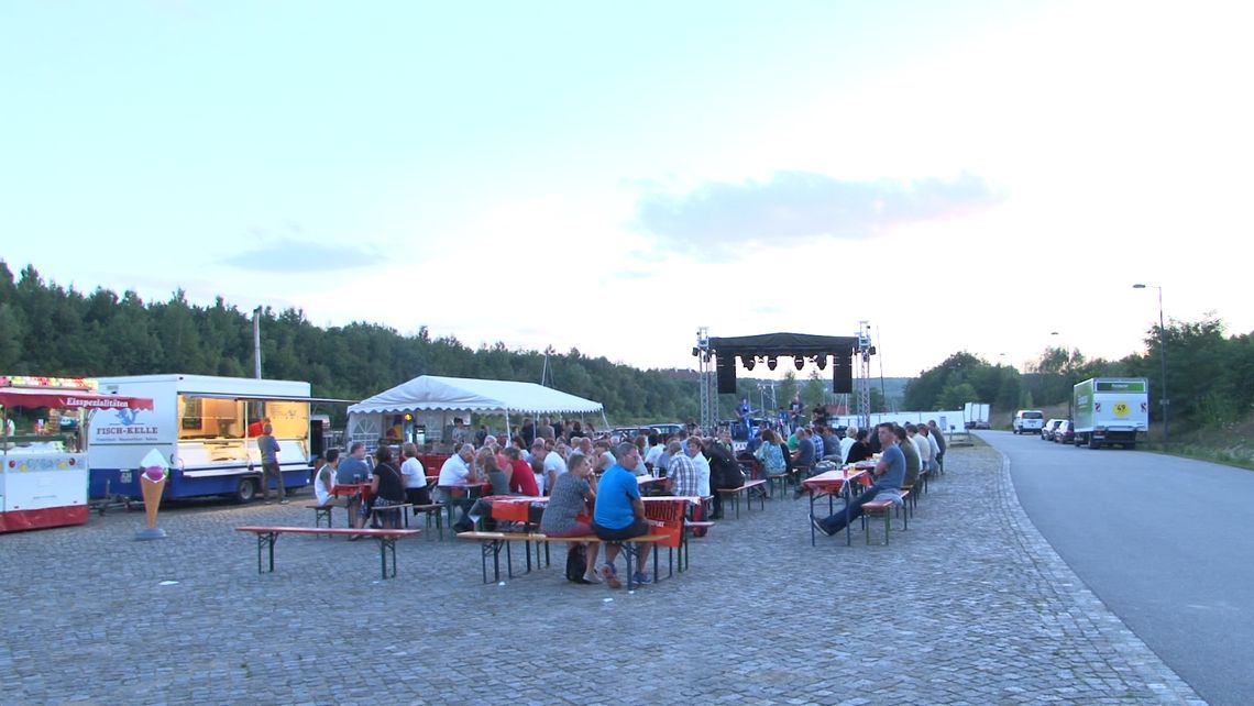 Port, ryby i pokazy Port, ryby i pokazy