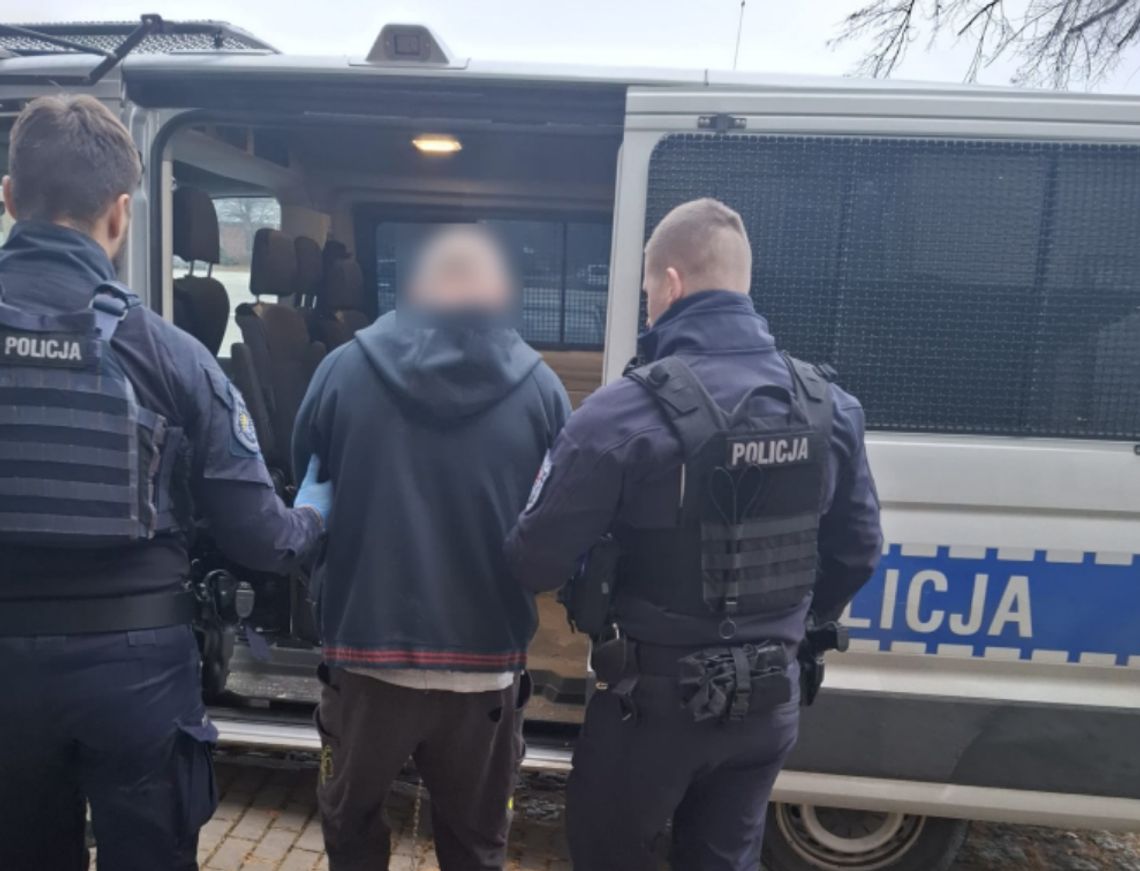 Potrącił 35-latkę i zniknął na kilka dni. Policjanci z Bogatyni ujęli 43-latka