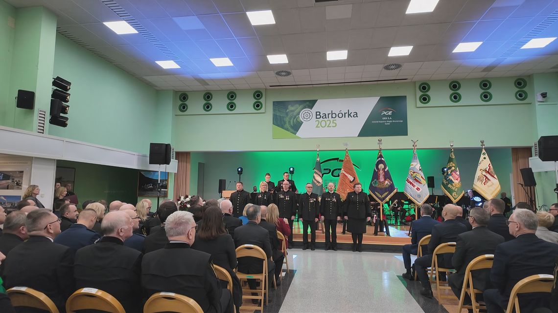 Transformacja, bezpieczeństwo i życzenia Transformacja, bezpieczeństwo i życzenia