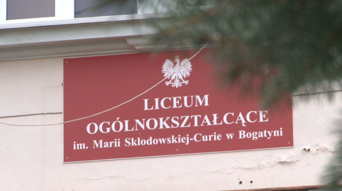  Zamieszanie wokół liceum